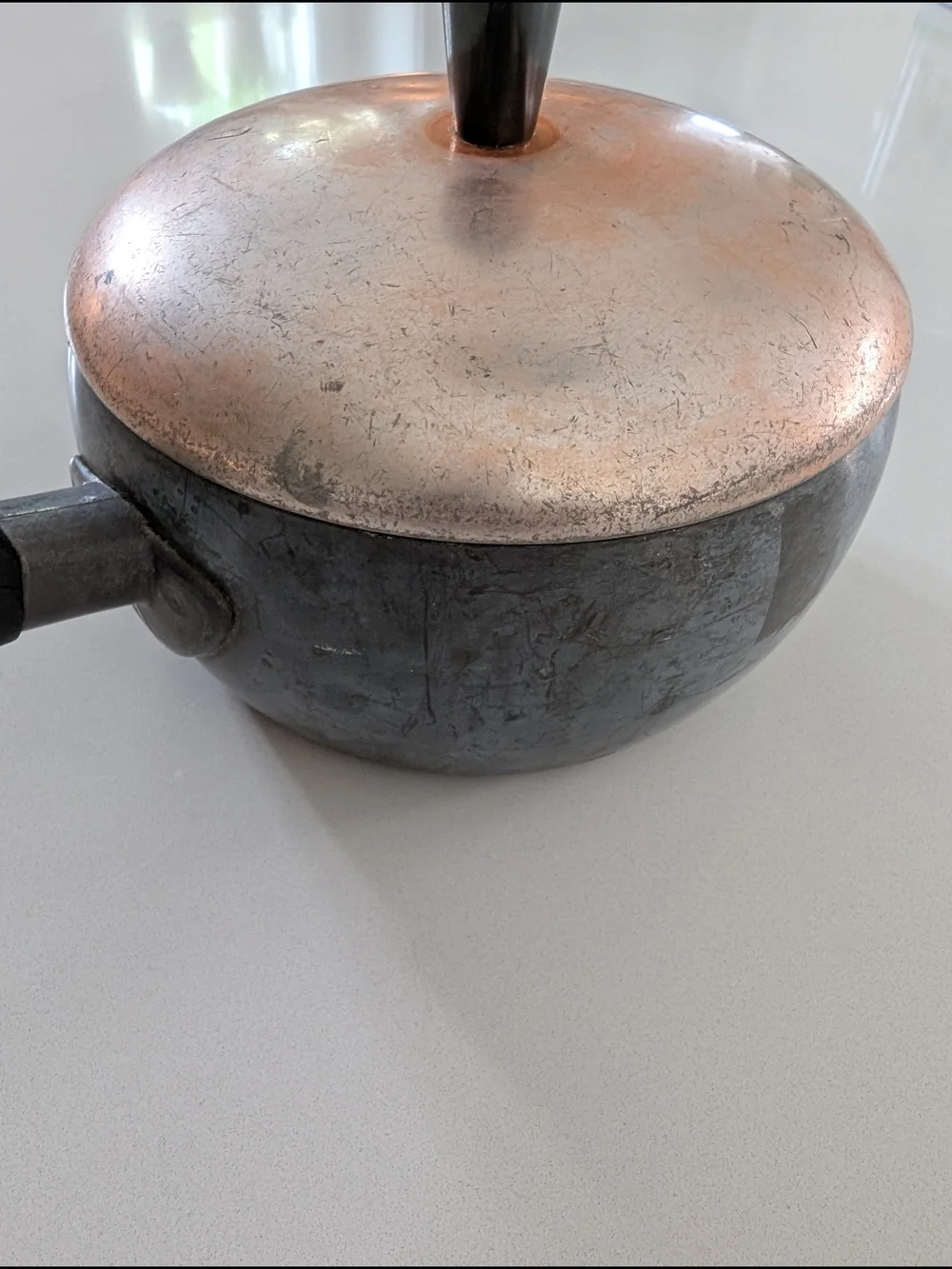 Vintage Wear-Ever Hallite 1.5 Qt Aluminum Saucepan Copper Lid No. 2101 1/2 MCM
